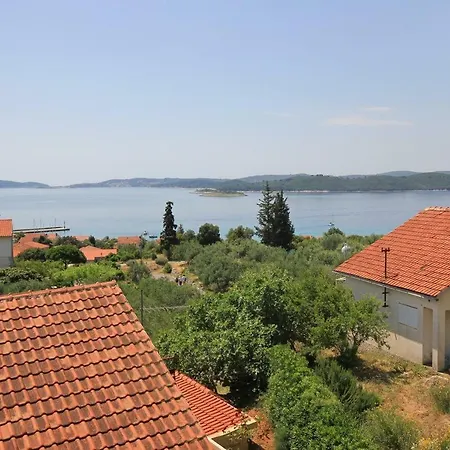 Studio 10192c Apartman